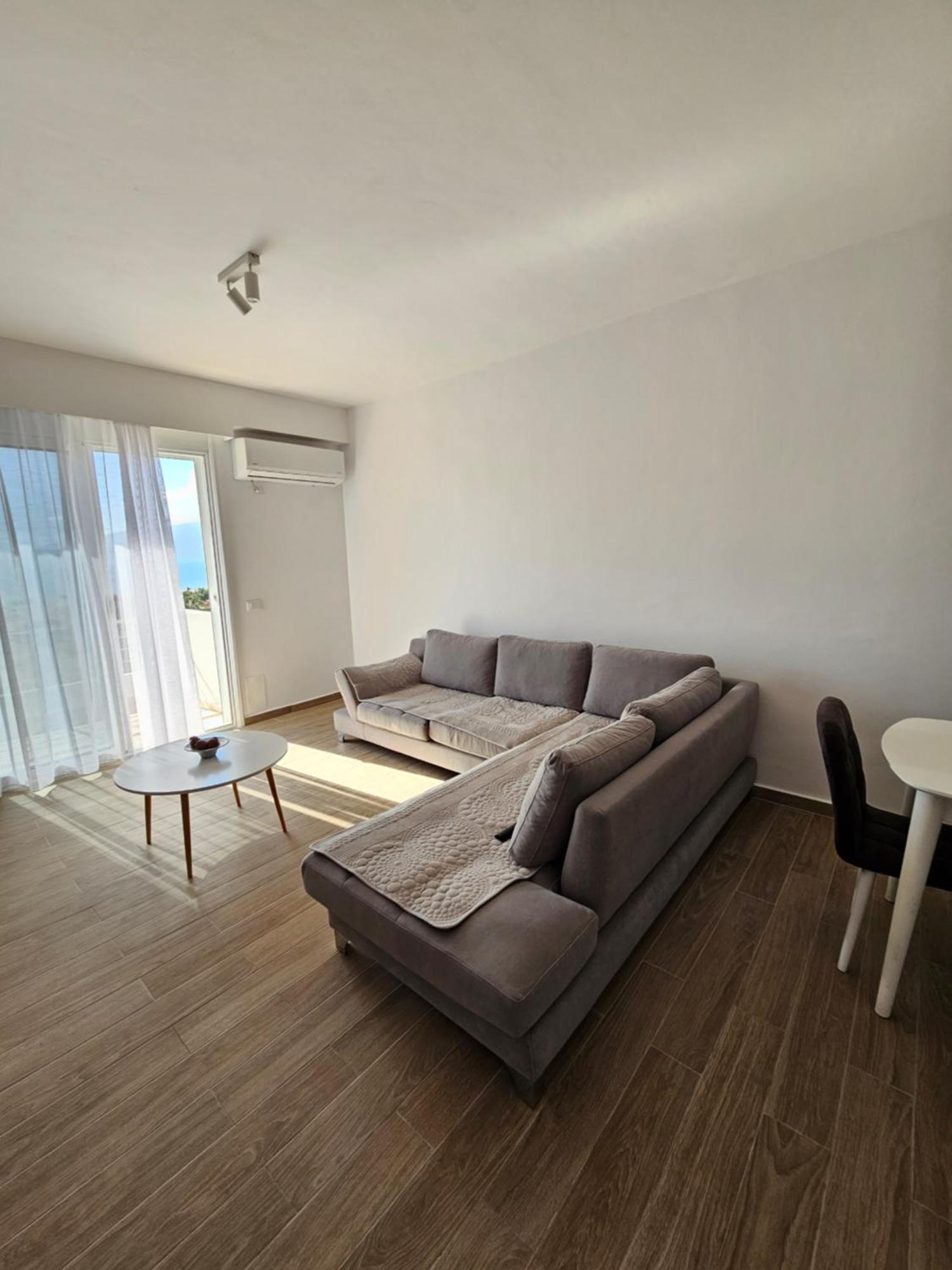 Sea & Sun Apartment Влёра Экстерьер фото